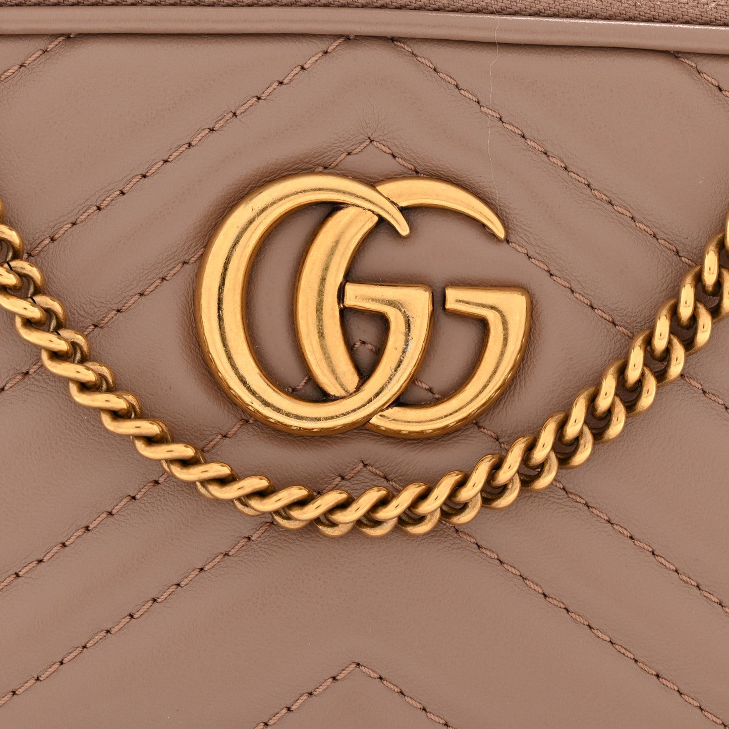 Calfskin Matelasse Mini GG Marmont Chain Crossbody Bag Porcelain Rose