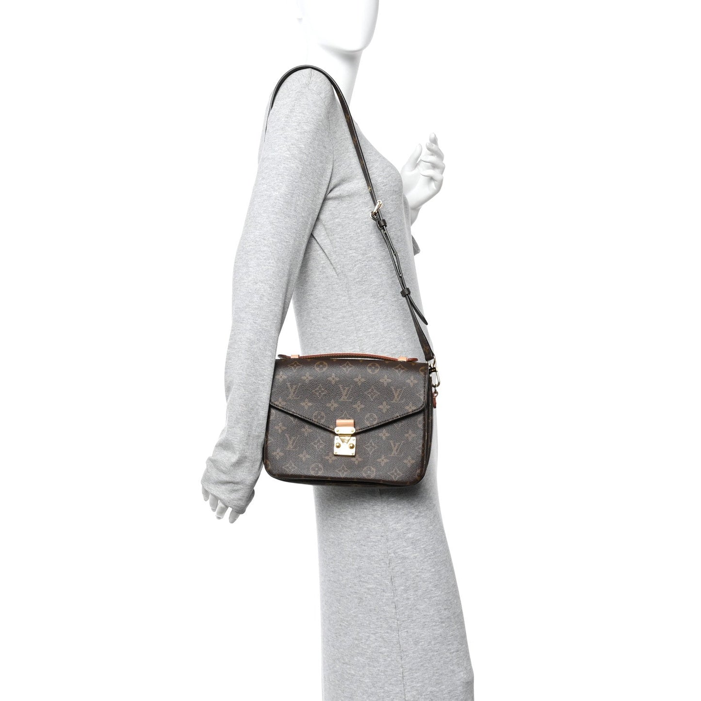Monogram Pochette Metis