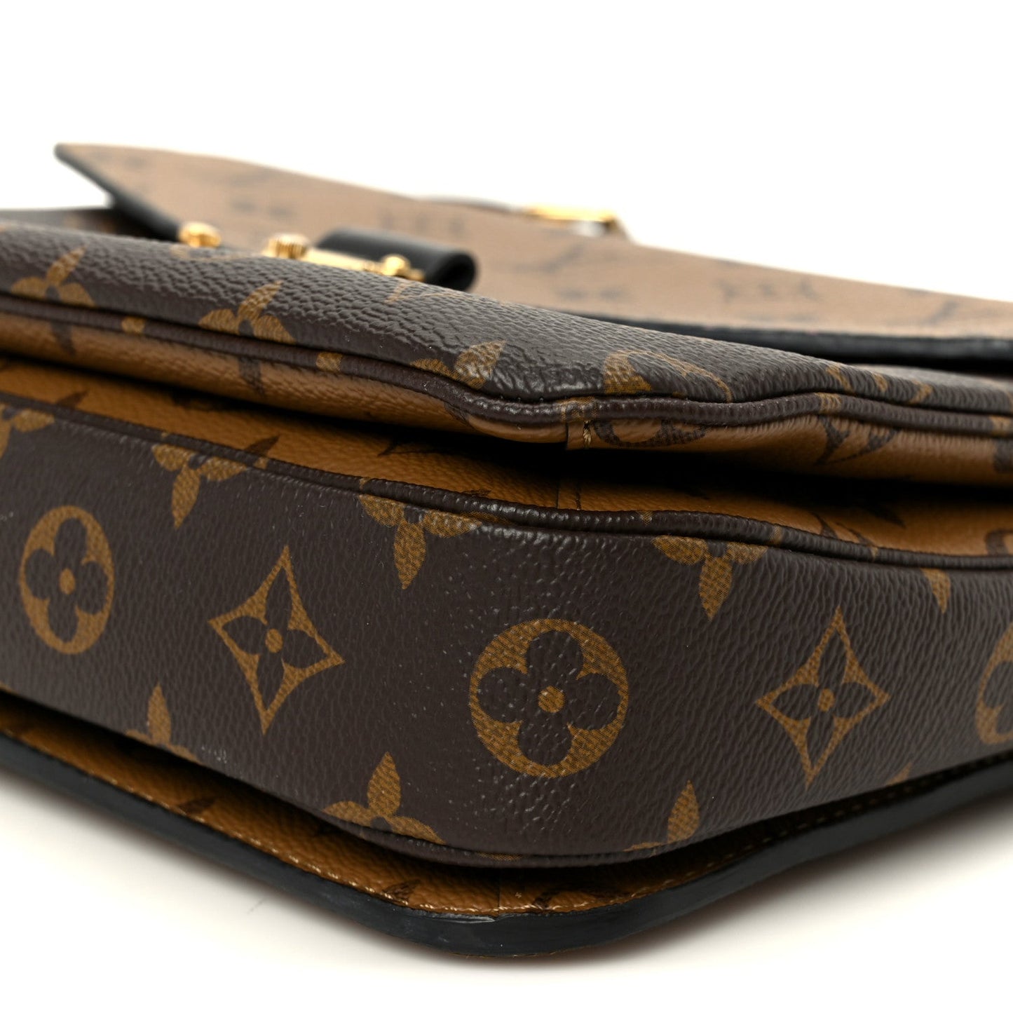 Reverse Monogram Pochette Metis