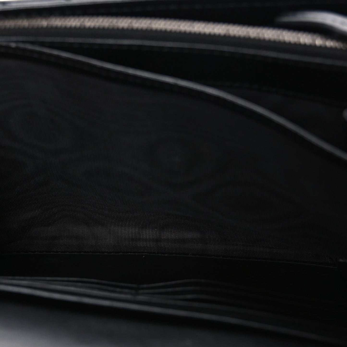 Calfskin Matelasse GG Marmont Chain Wallet Black