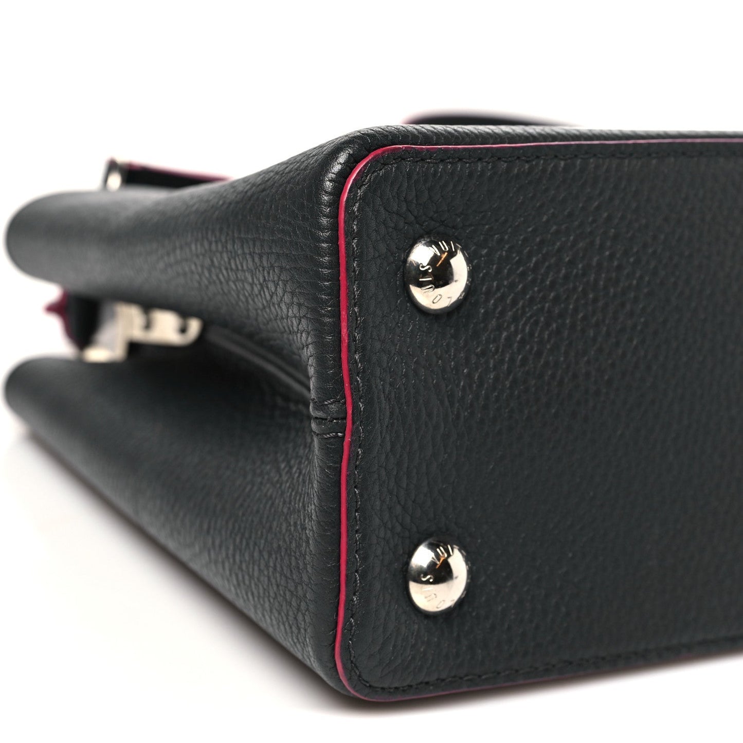 Taurillon Capucines PM Black Fuchsia