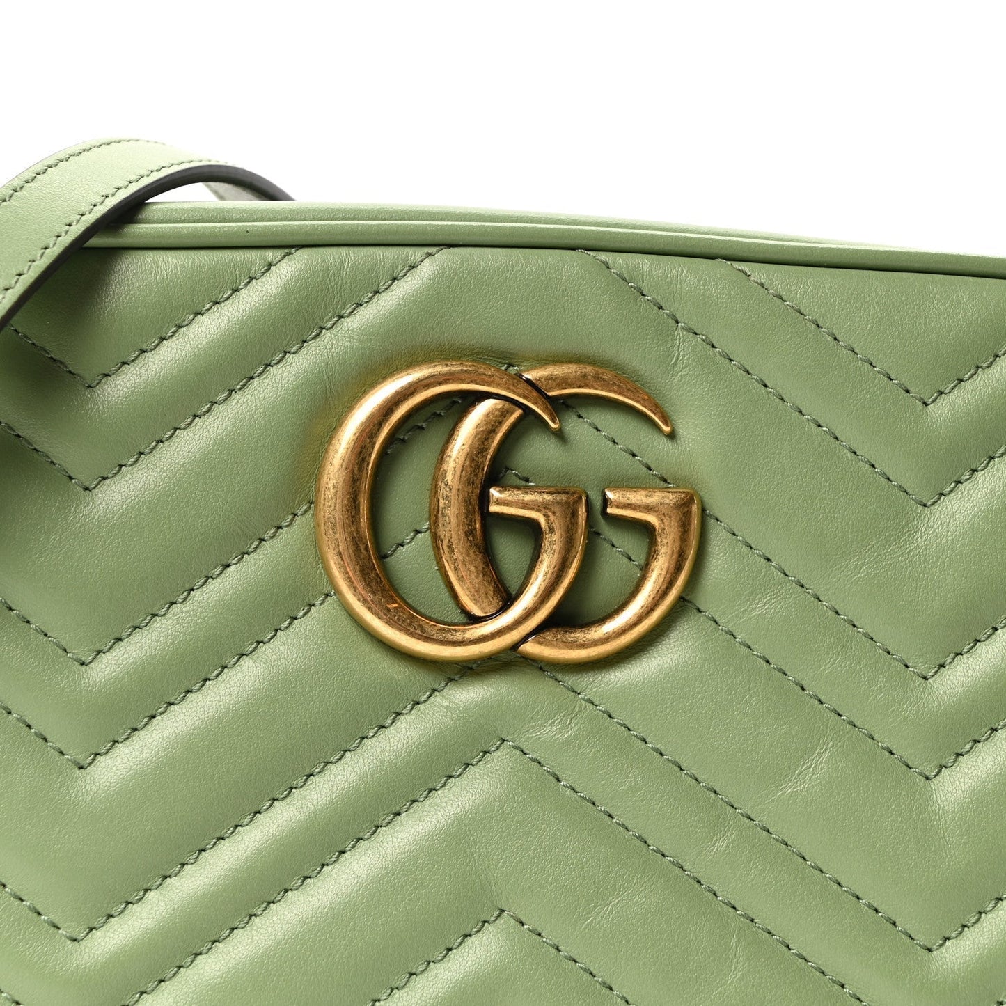 Calfskin Matelasse Small GG Marmont Chain Shoulder Bag Salamander Green