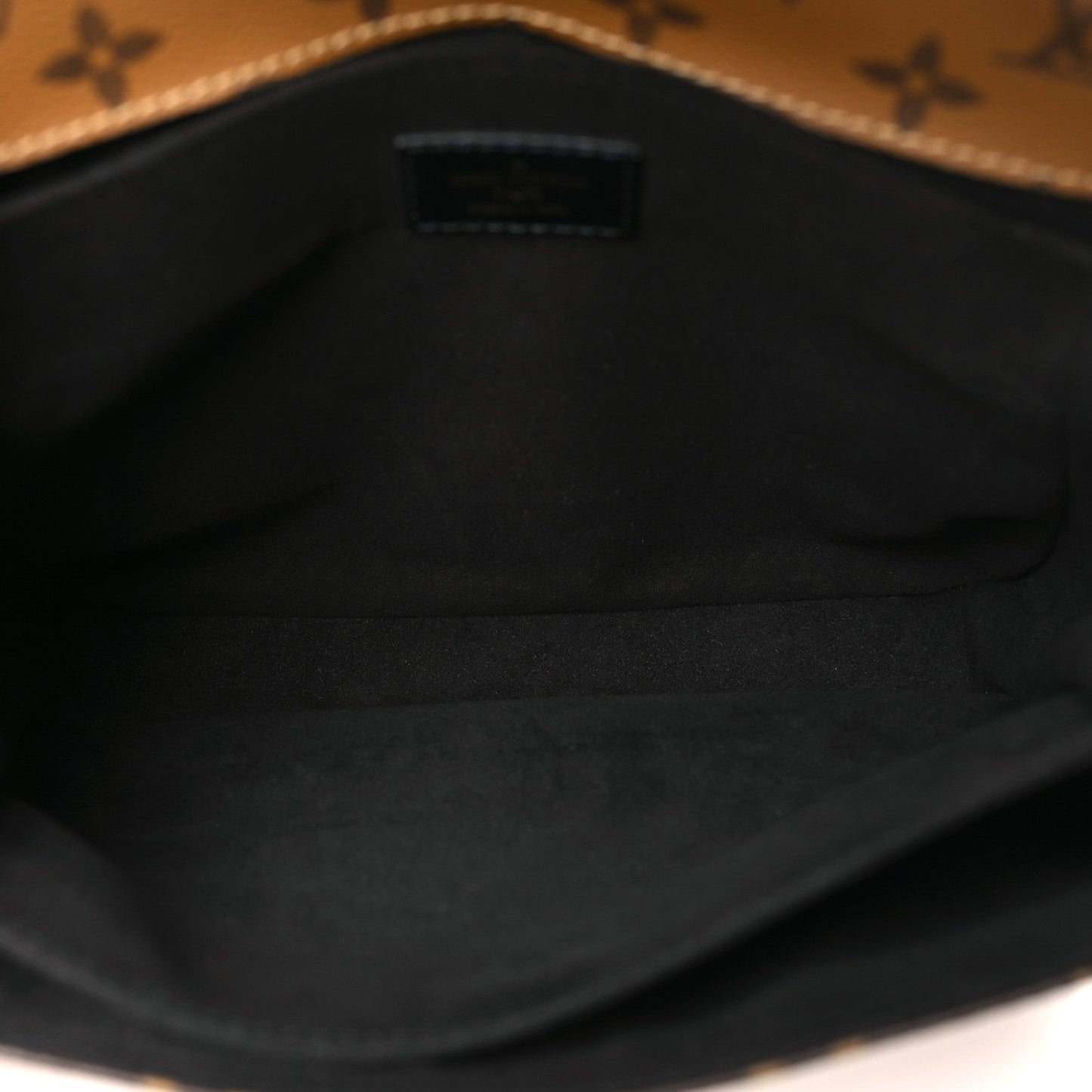 Reverse Monogram Pochette Metis