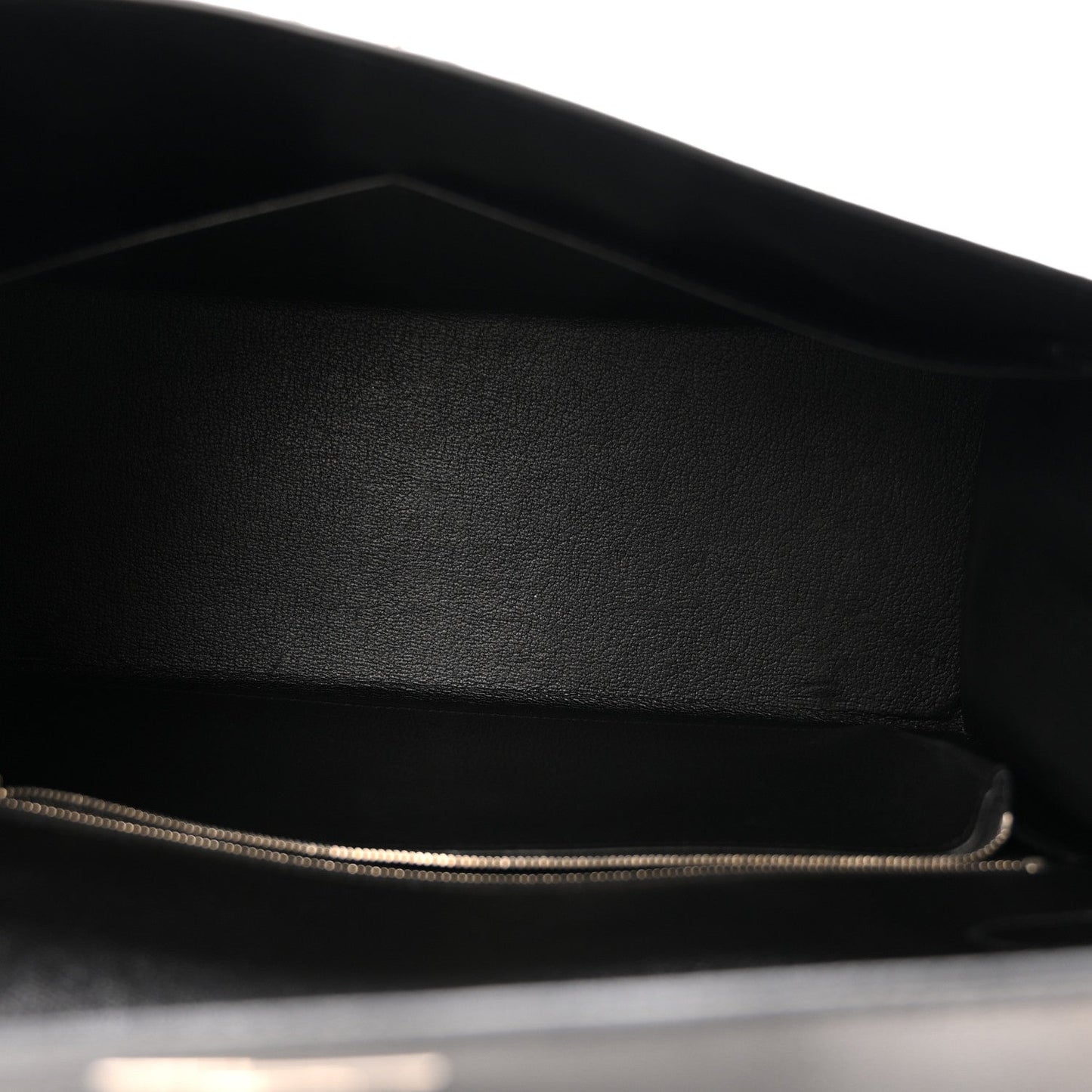 Epsom Kelly Sellier 35 Black