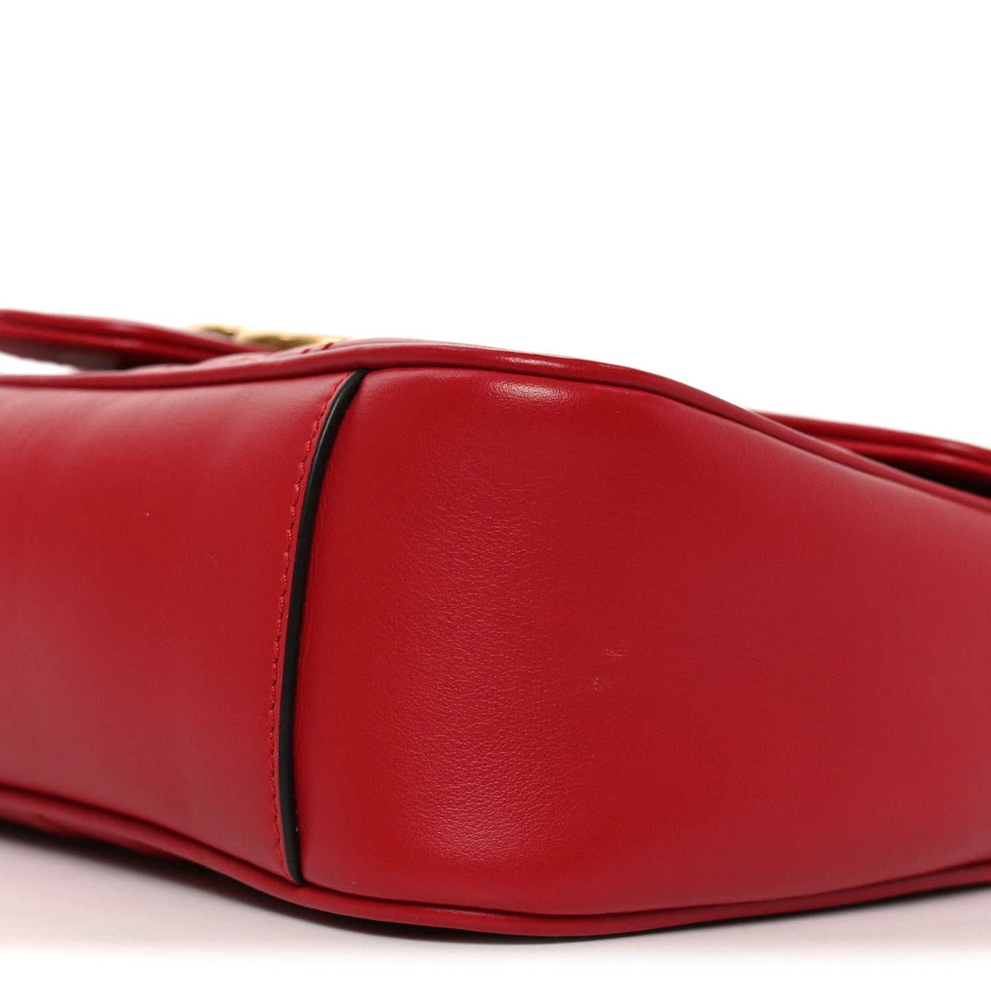 Calfskin Matelasse Small GG Marmont Shoulder Bag Hibiscus Red