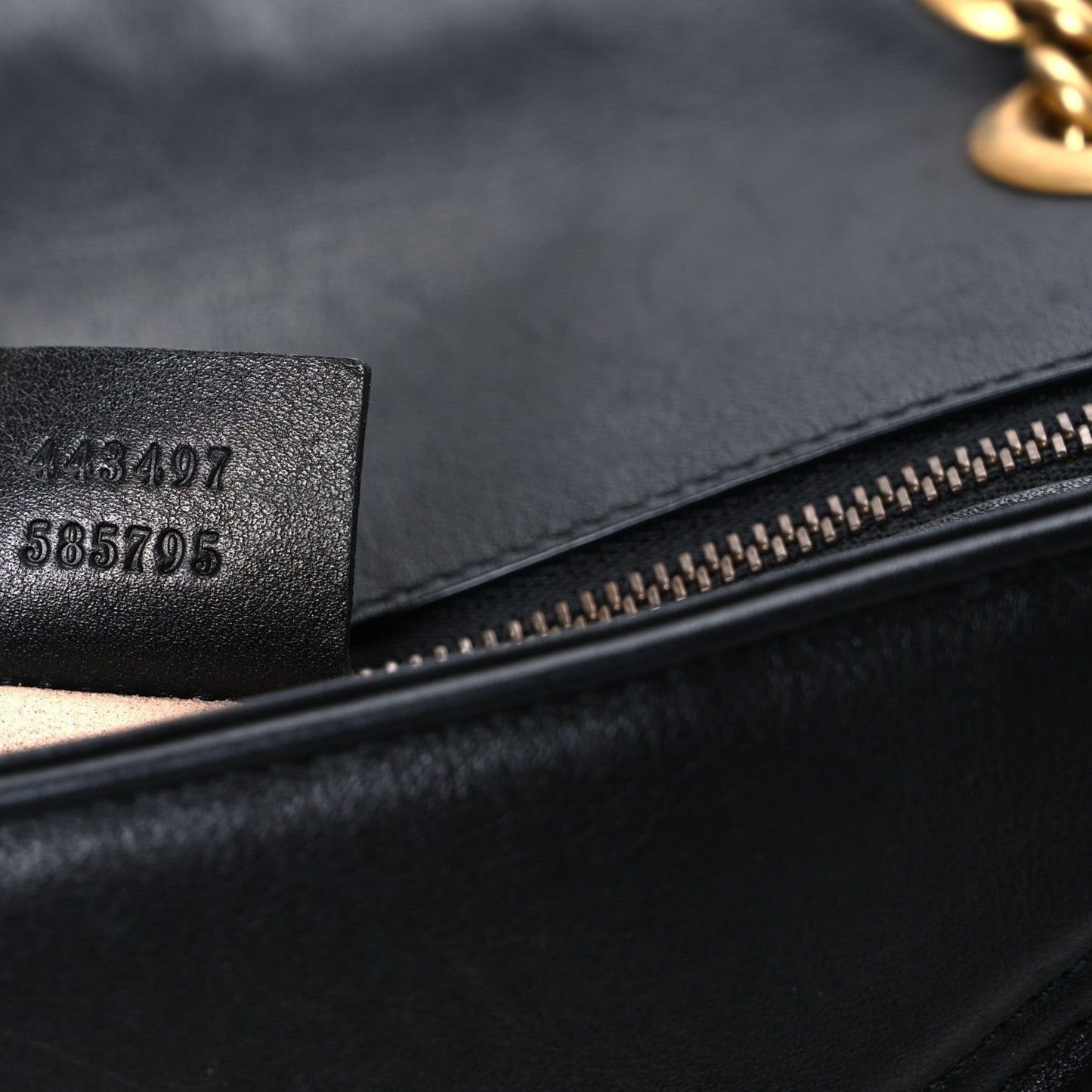 Calfskin Matelasse Small GG Marmont Shoulder Bag Black