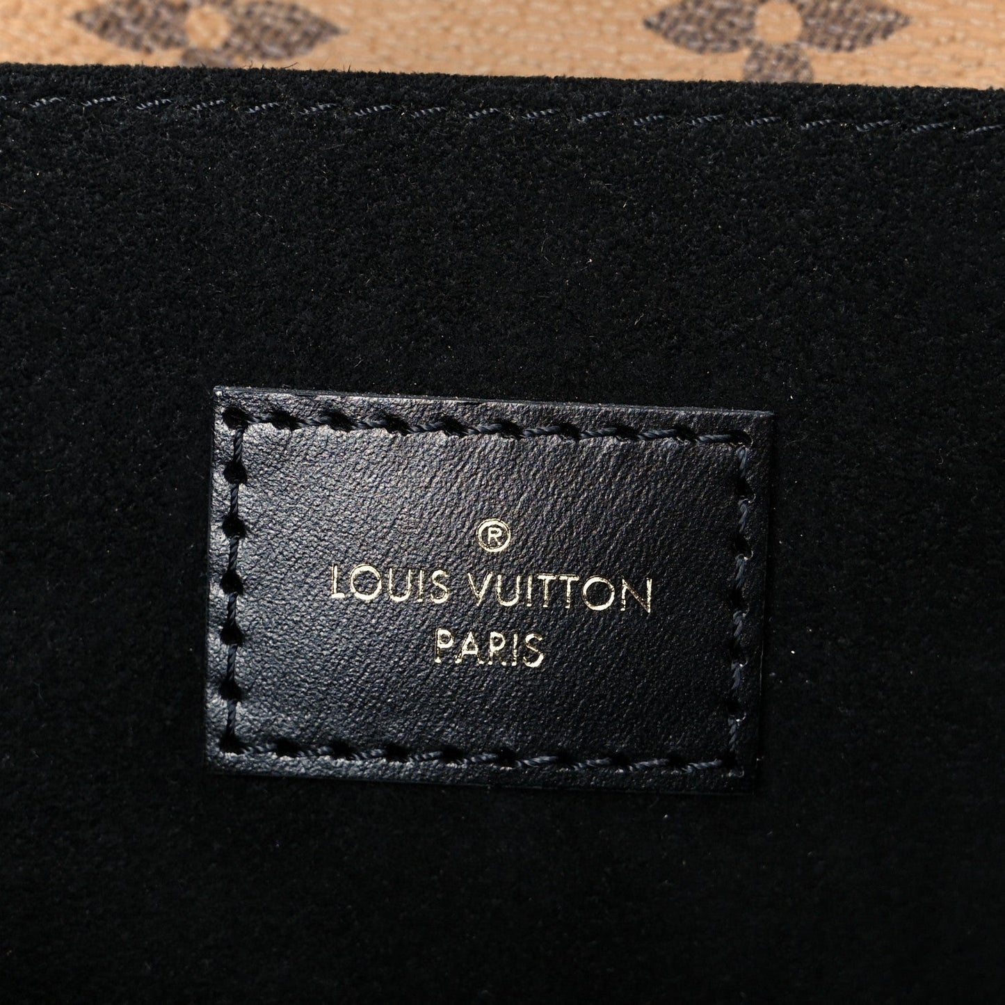 Reverse Monogram Pochette Metis