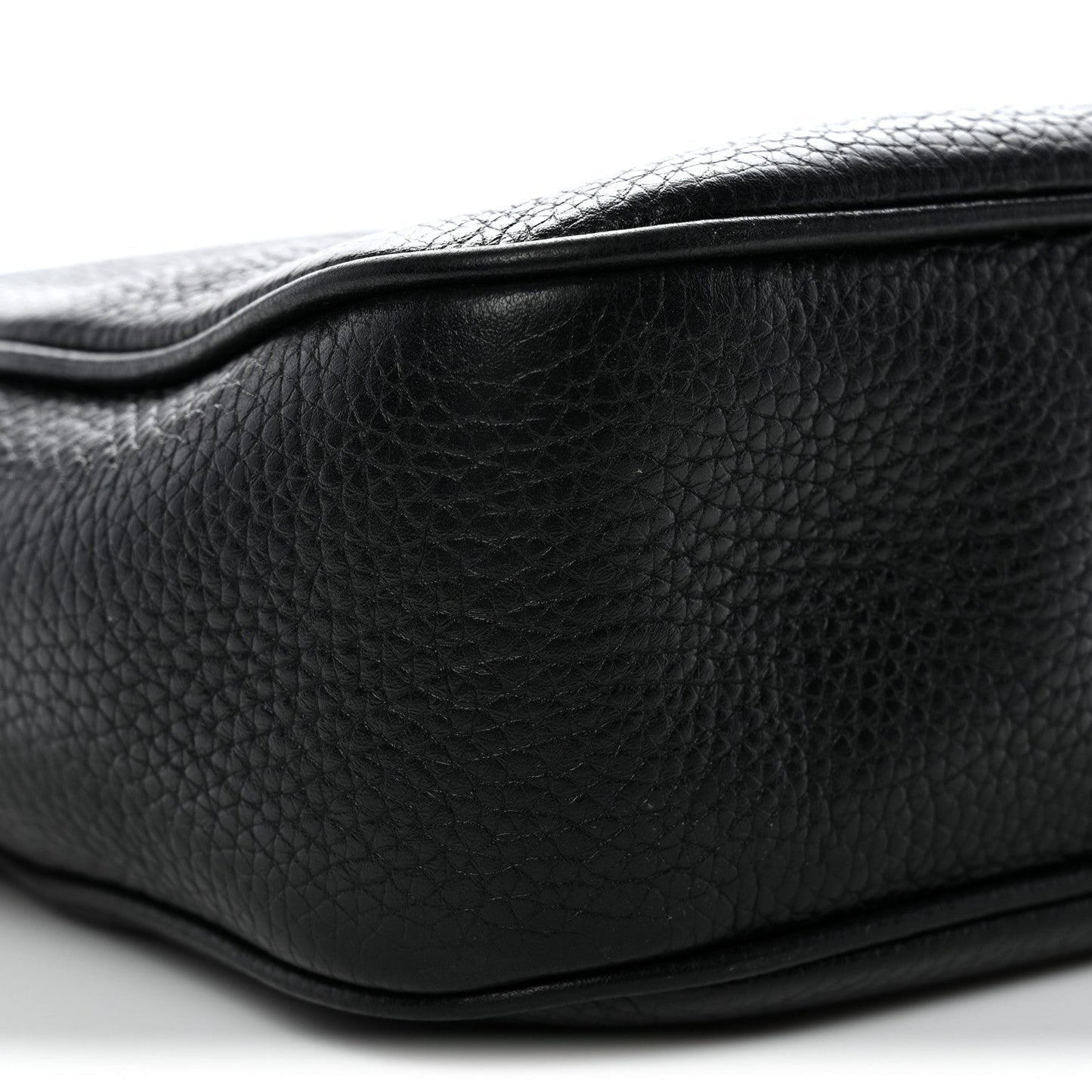 Pebbled Calfskin Small Soho Disco Bag Black