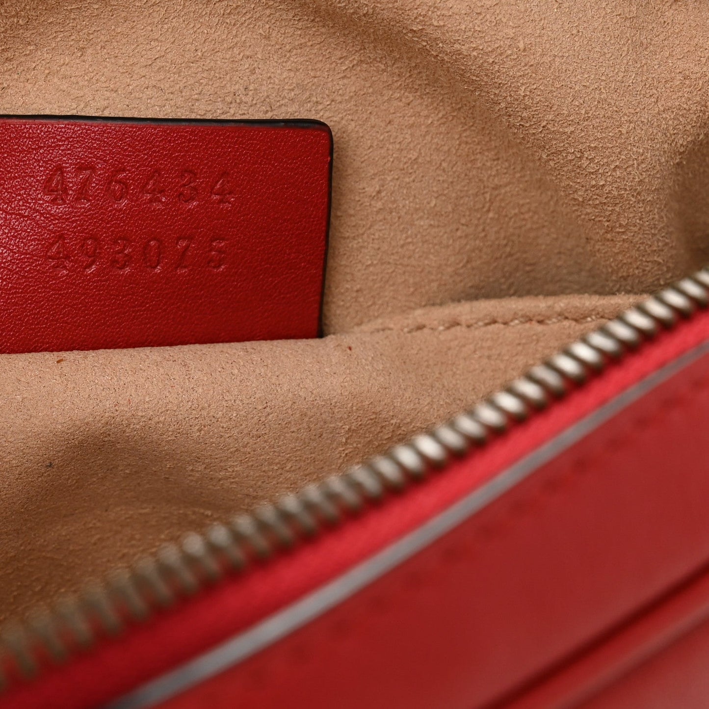 Calfskin Matelasse GG Marmont Belt Bag 85 34 Hibiscus Red