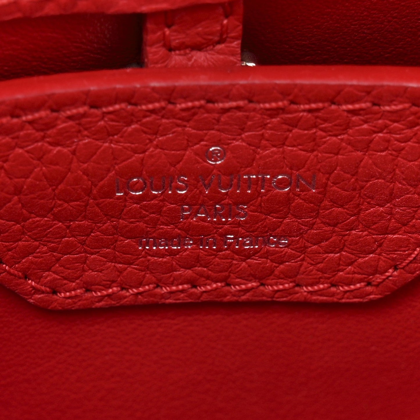 Taurillon Capucines BB Scarlet Red