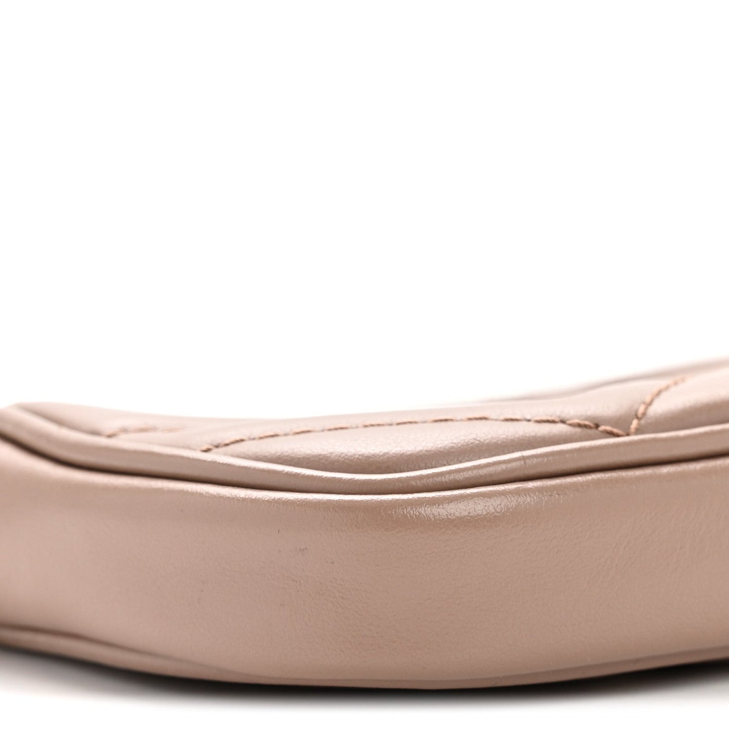 Calfskin Matelasse Mini GG Marmont Chain Crossbody Bag Porcelain Rose