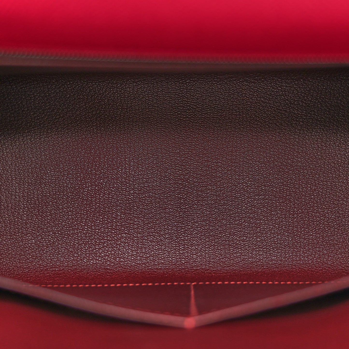 Epsom Verso Kelly Sellier 28 Framboise Prune