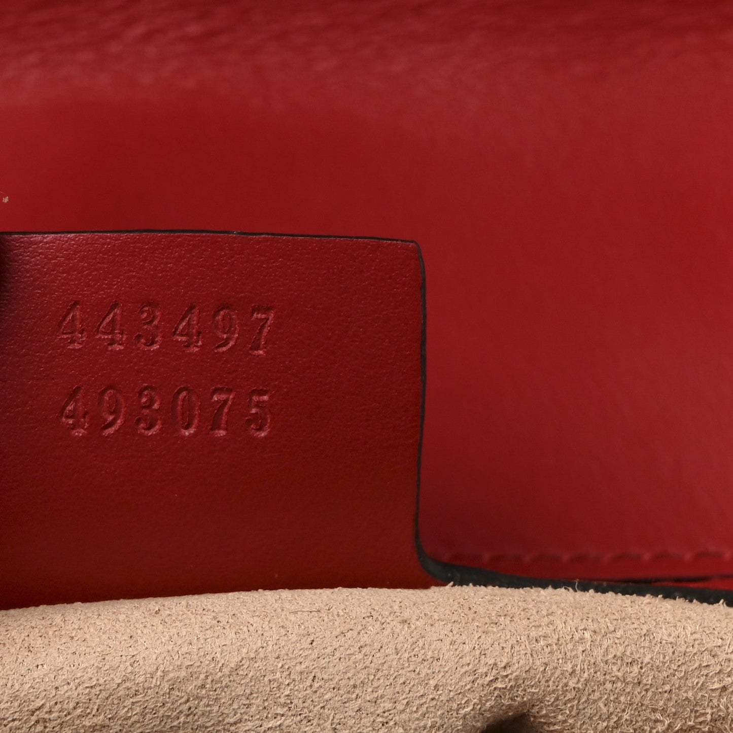 Calfskin Matelasse Small GG Marmont Shoulder Bag Hibiscus Red