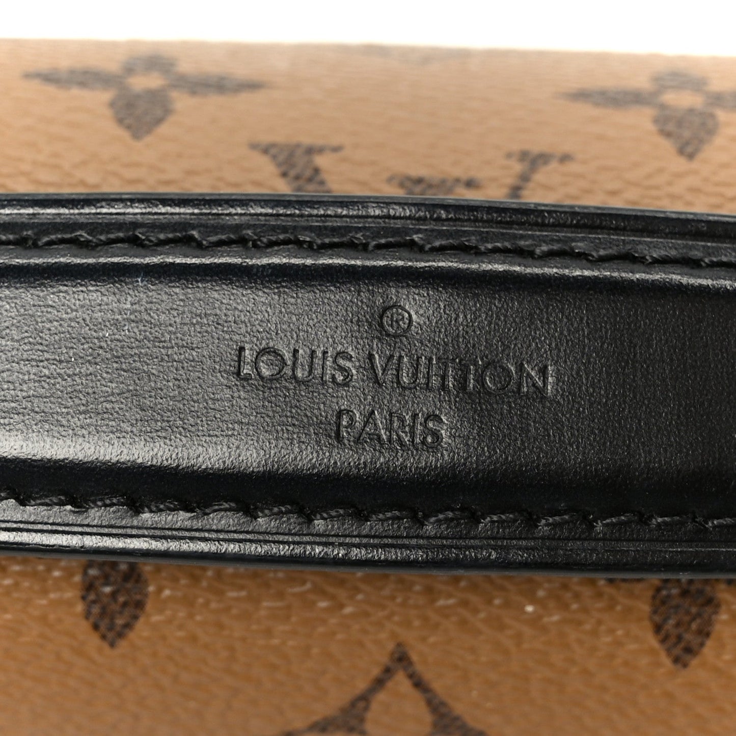 Reverse Monogram Pochette Metis