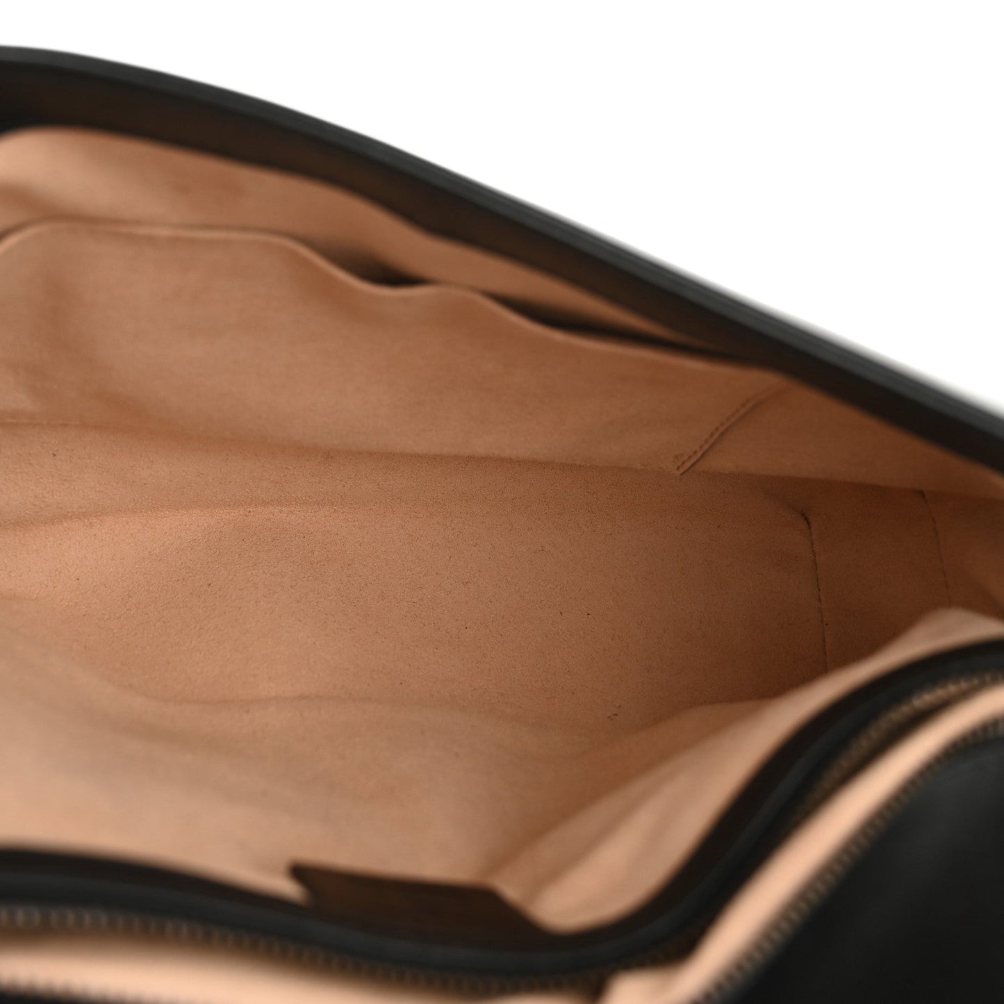 Calfskin Matelasse Medium GG Marmont Shoulder Bag Black
