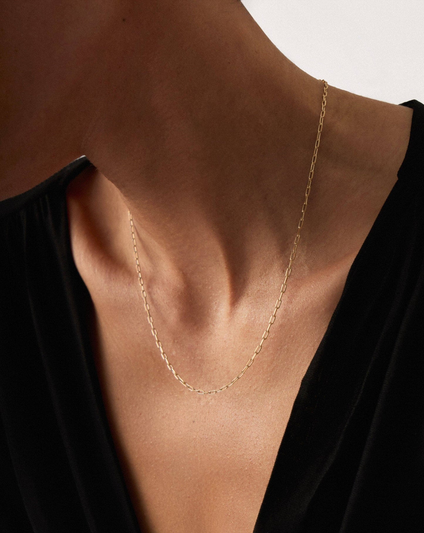 Solid Gold Classic Paperclip Chain Necklace | 14k Solid Gold