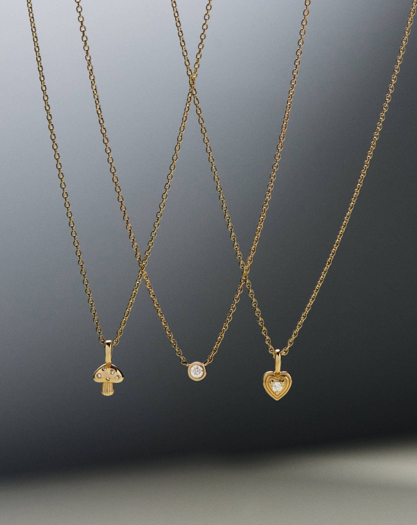 Solid Gold Diamond Heart Mini Pendant Necklace | 14k solid Gold/Diamond