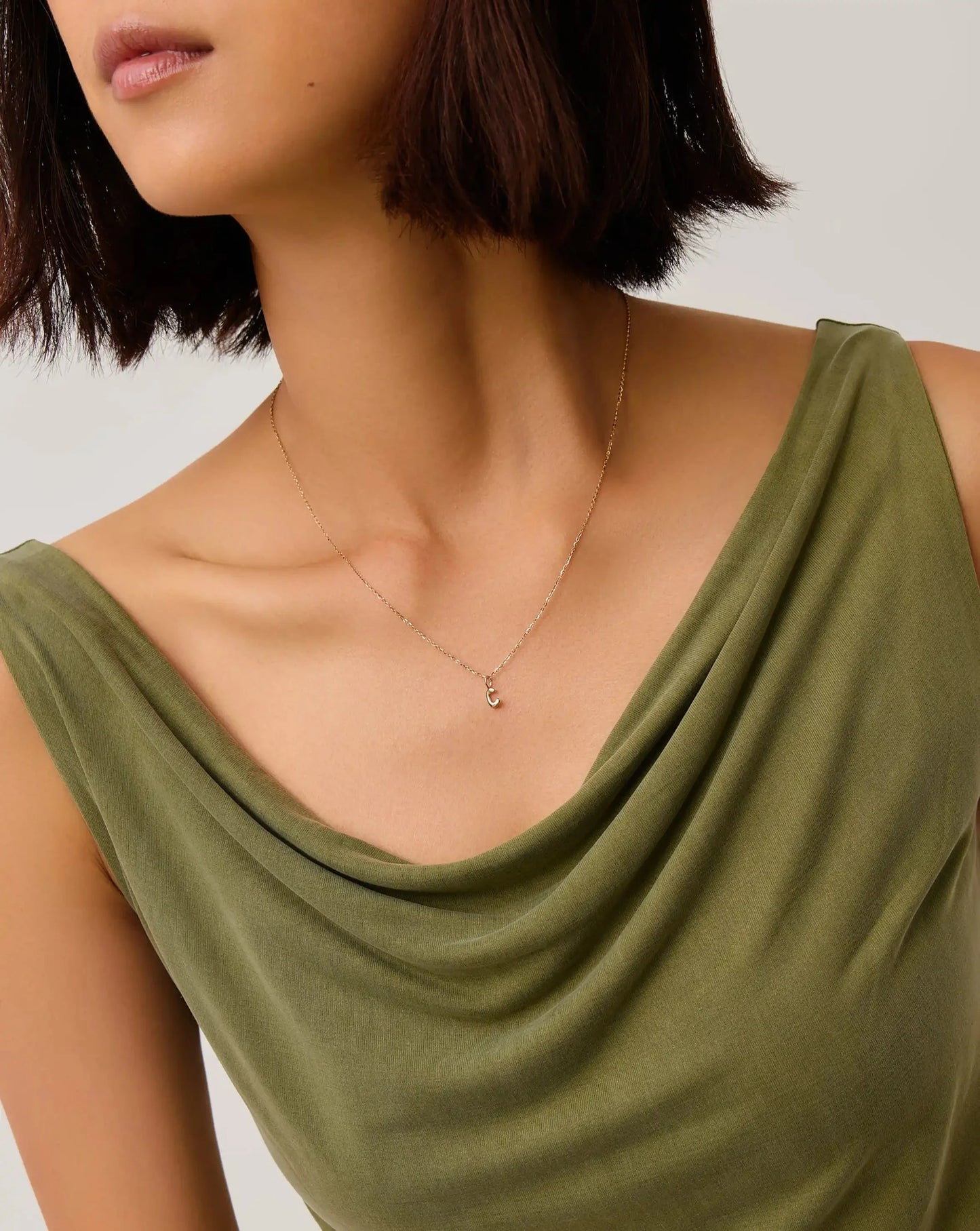 Solid Gold Initial Mini Pendant Necklace - C | 14k Solid Gold