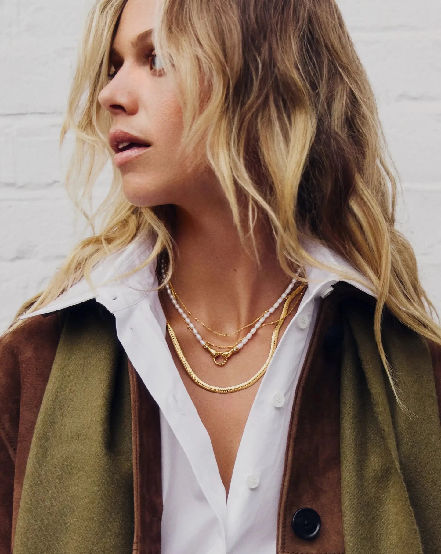 Harris Reed In Good Hands Pearl Pendant Necklace | 18k Gold Plated/Pearl & Black Onyx