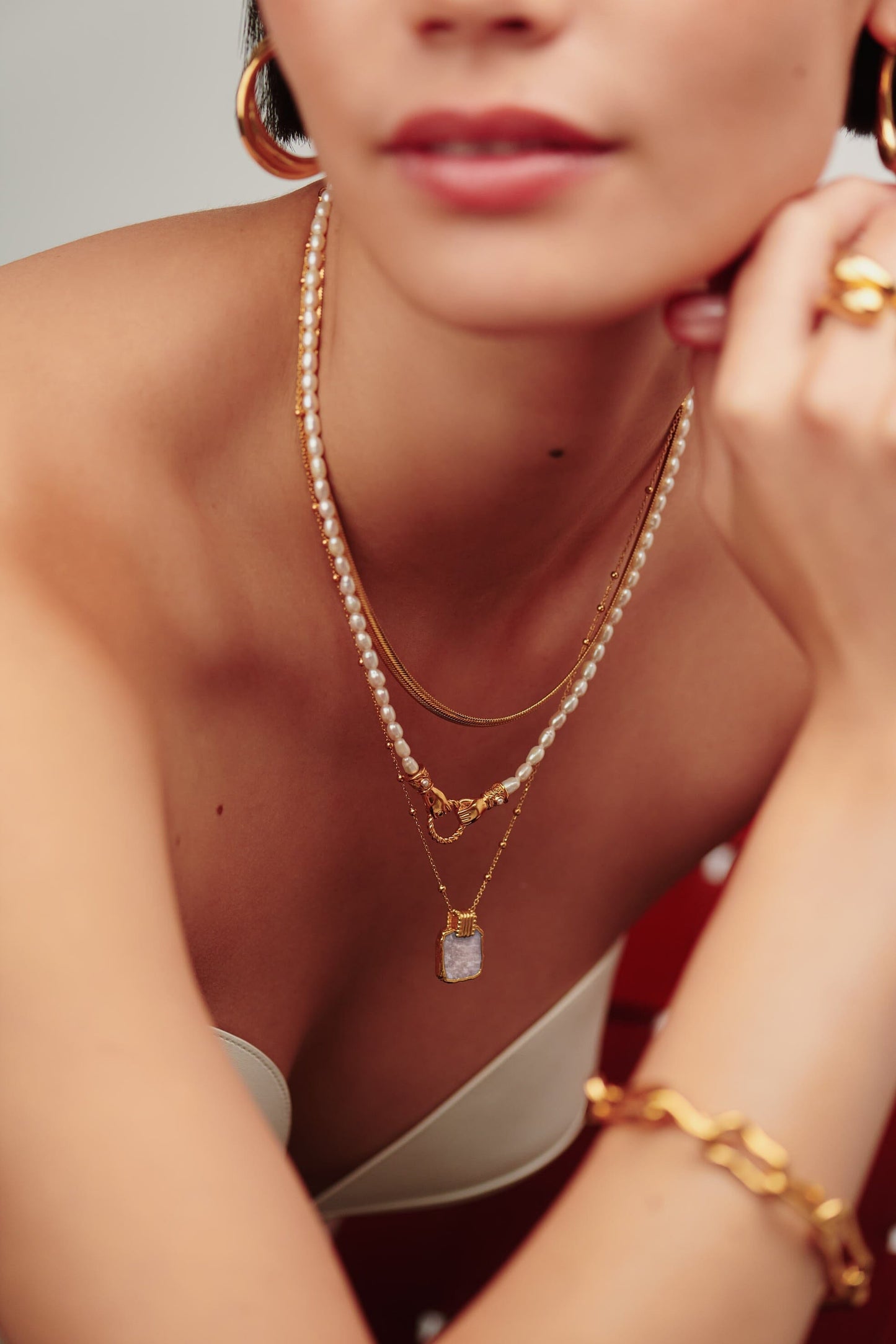 Lena Charm Necklace | 18k Gold Plated/Rainbow Moonstone