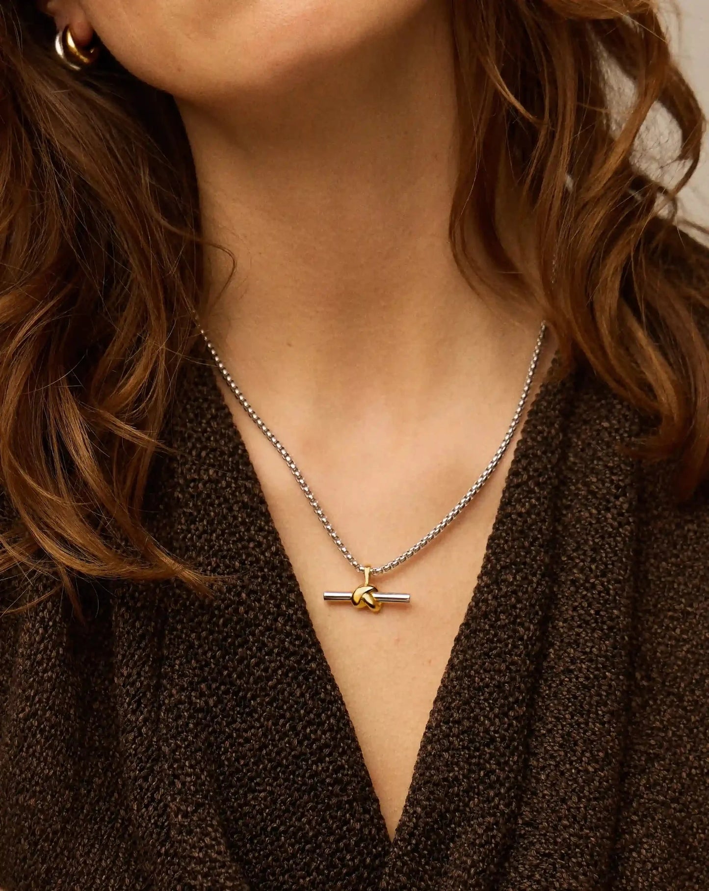 Lucy Williams Chunky Knot T-Bar Necklace | Mixed Metal