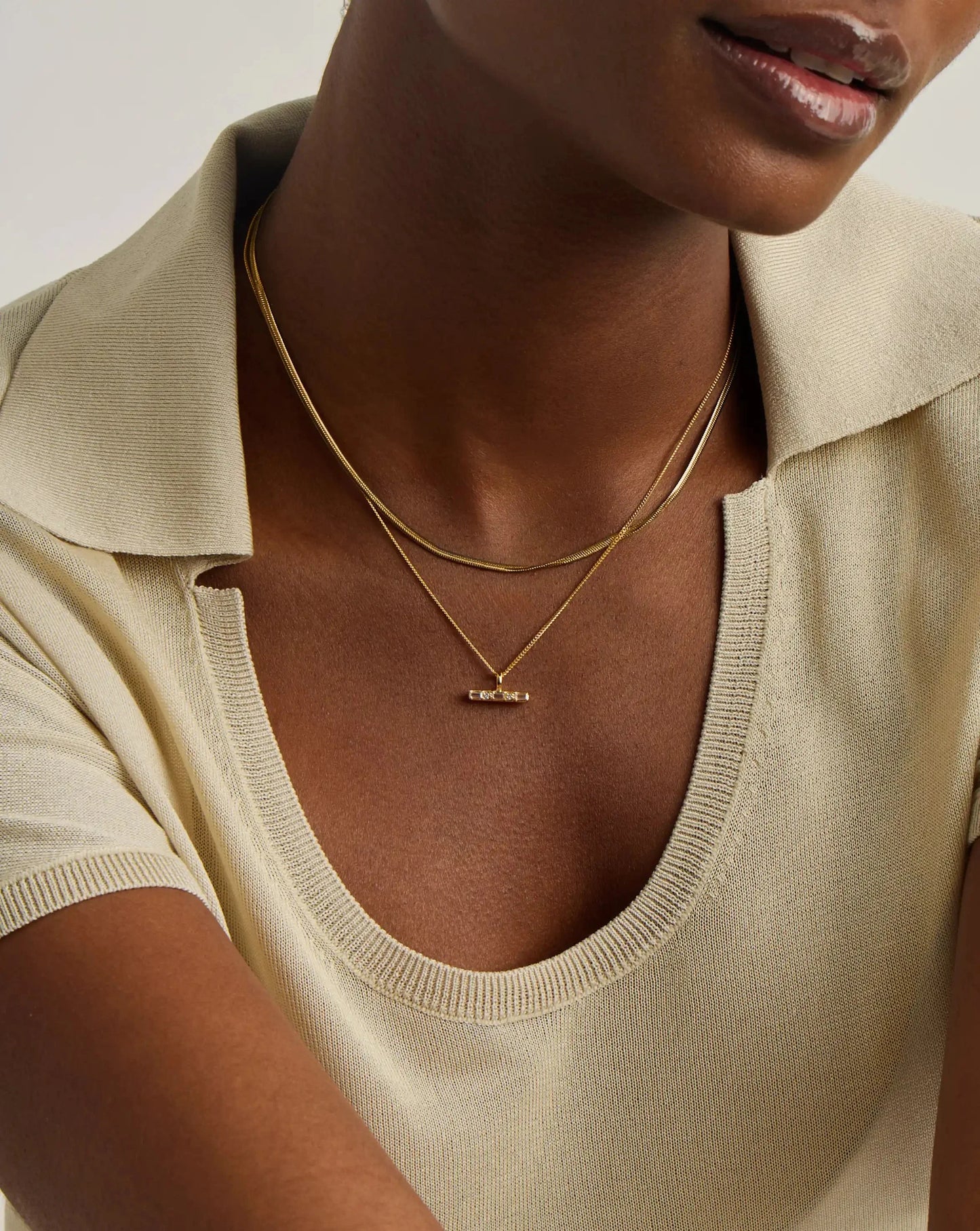 The Day-to-Night Necklace Set